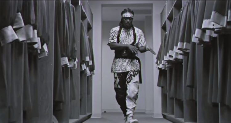 KB Drops Hold Me Back Visuals