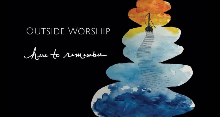 Outside Worship Offer Up Freedom To Worship On Here To Remember